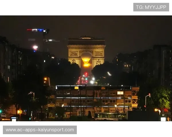 巴黎创新开幕式:街头与塞纳河融合,巴黎塞纳河两岸景点介绍 巴黎创新开幕式:街头与塞纳河融合,巴黎塞纳河两岸景点介绍